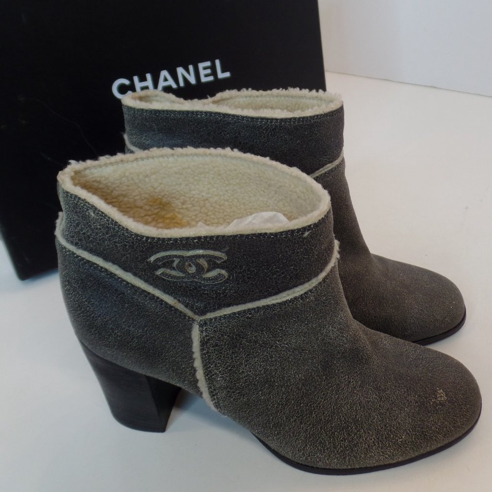 Classy Chanel Ankle Leather Booties/Shooties Shearling Lined Made in Italy 39.5 - Picture 5 of 15
